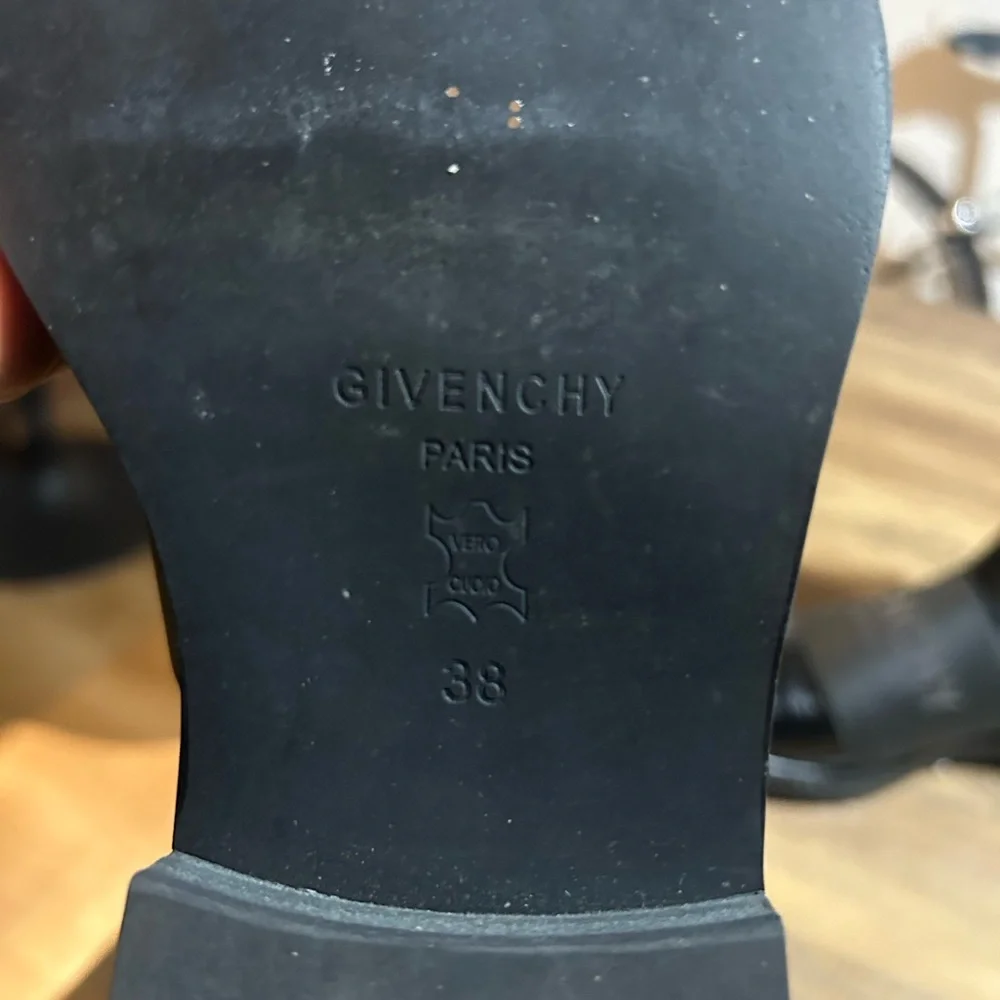 Givenchy Black Leather Sole - Picture 3 of 8